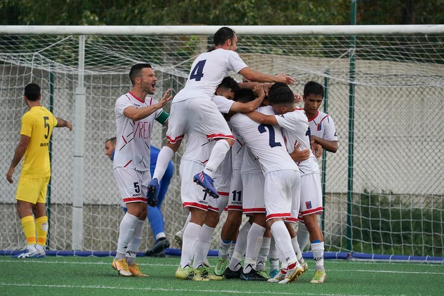In Coppa brinda la Bagnolese: Vezzani spacca il derby