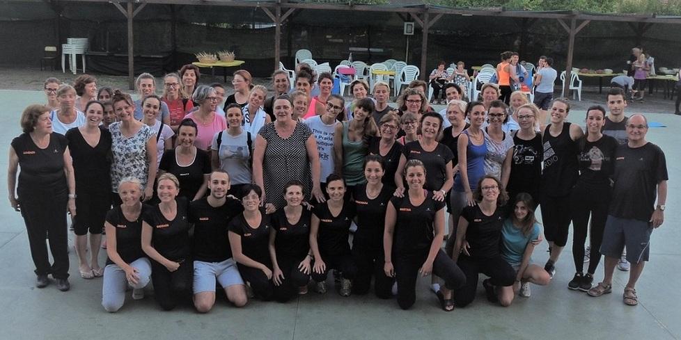 Carpi. A lezione di pilates con... i farmacisti «Per rincominciare dopo le ferie» 