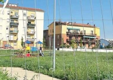 Sassuolo. Quel parchetto chiuso da 4 anni «Noi del quartiere lo aspettiamo» 