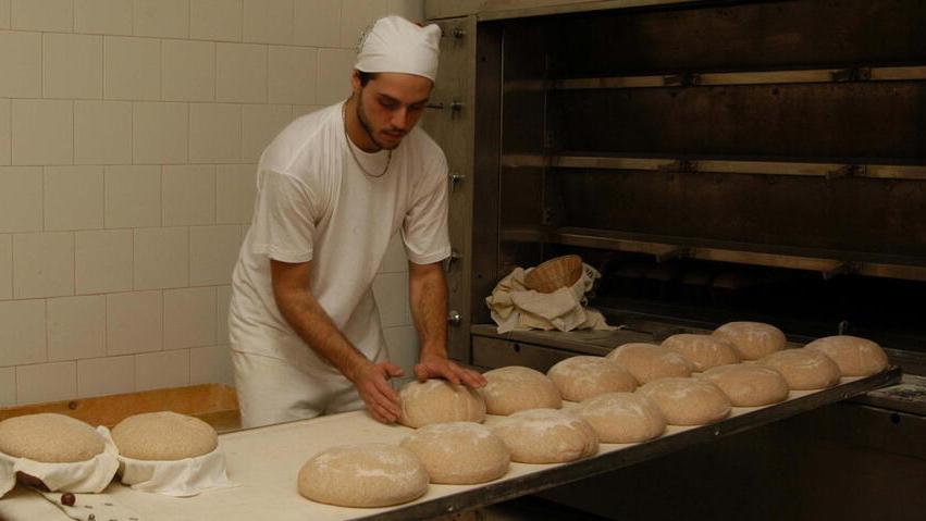 Lucca, l’artigianato è in ginocchio. Alcuni parrucchieri lavorano solo 3 giorni alla settimana
