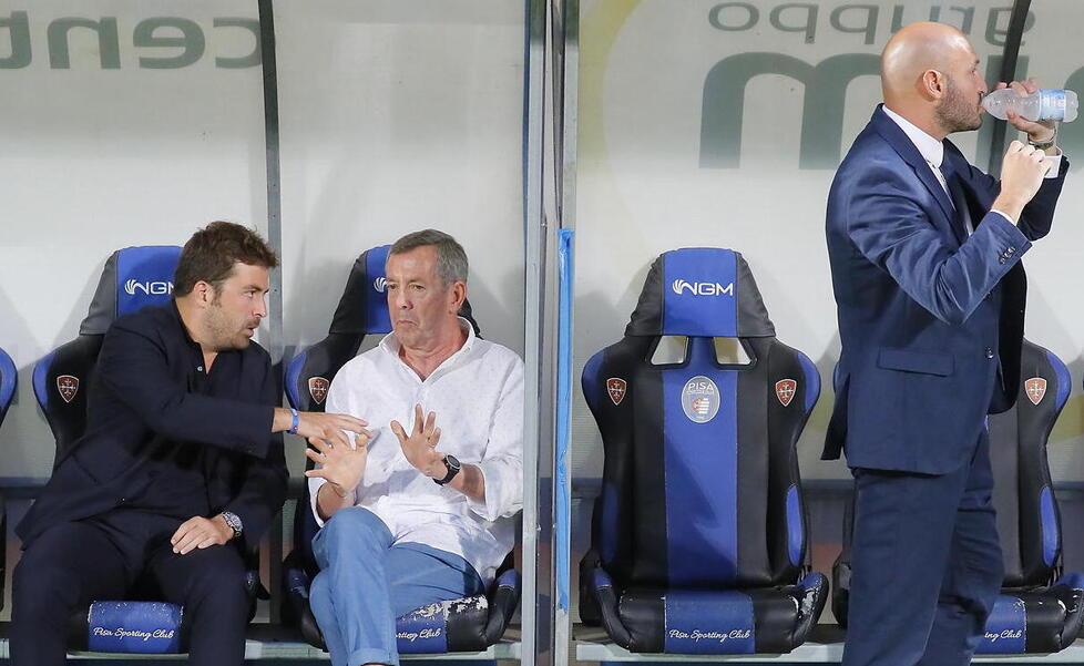 L’ad (e dg) nerazzurro Giovanni Corrado, il patron Alexander Knaster e il direttore sportivo Claudio Chiellini