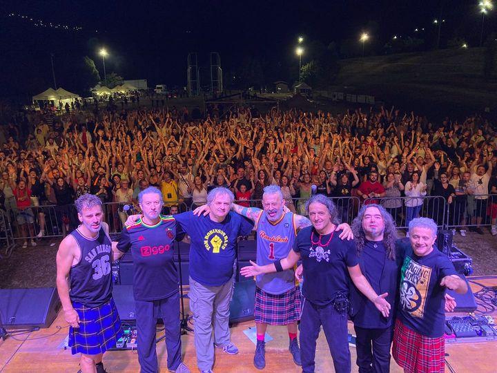 Serata di solidarietà a favore del Grade con il concerto dei Modena City Ramblers