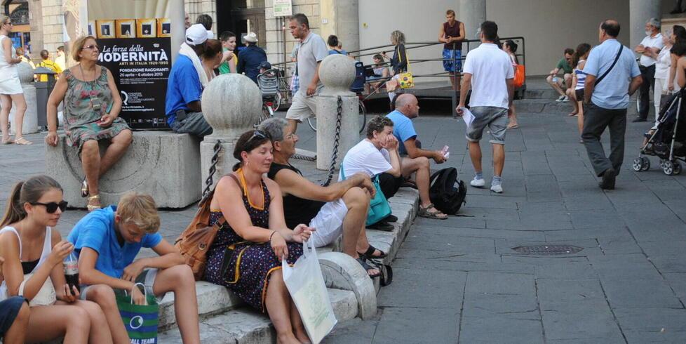 Linee guida per l’ordinanza anti-bivacco in centro a Lucca
