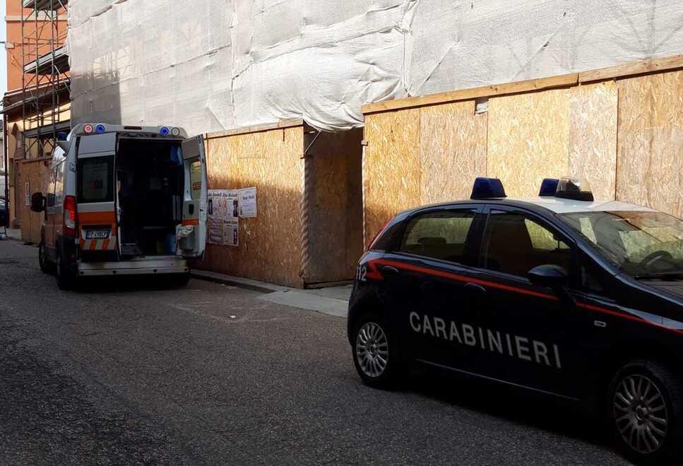 Finale. Colpito in testa da una trave Ferito nel cantiere del duomo 