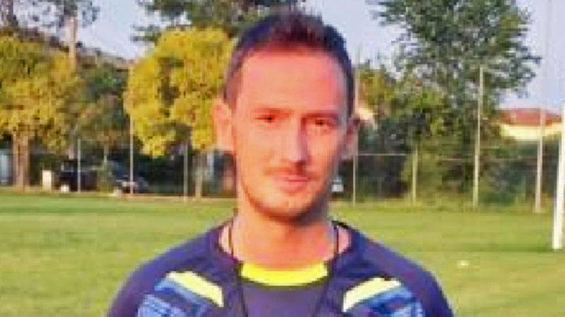 
	Il tecnico Sandro Selmi confermato per la quinta volta sulla panchina degli Juniores di Chiesina Uzzanese. Sar&agrave; coadiuvato da Petrini e Baldaccini

