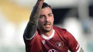 L'attaccante Adriano Montalto 