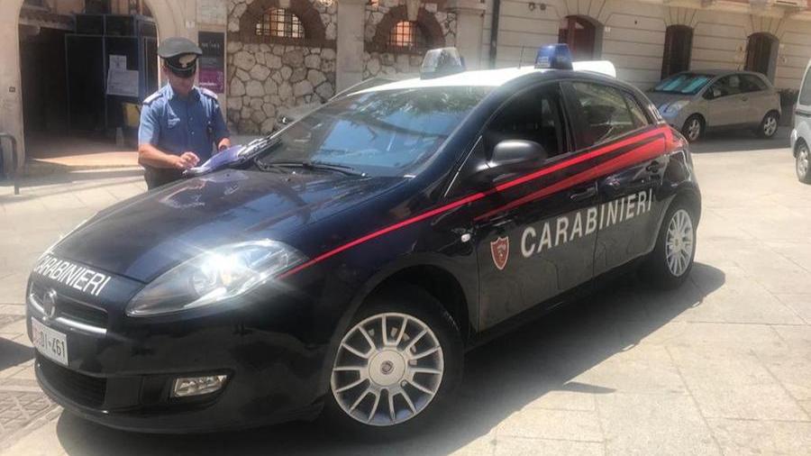Botte all’anziana madre: arrestato