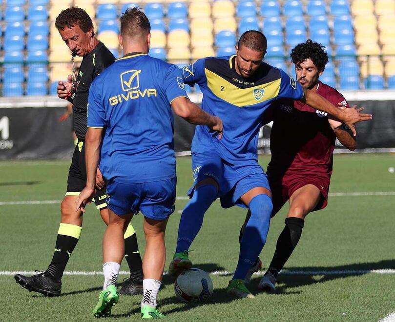 Carrarese: Cicconi e Capello dall’Entella, saluta Doumbia