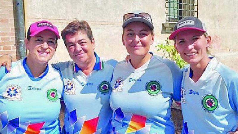 
	Le ragazze della Arcieri Kentron Dard

