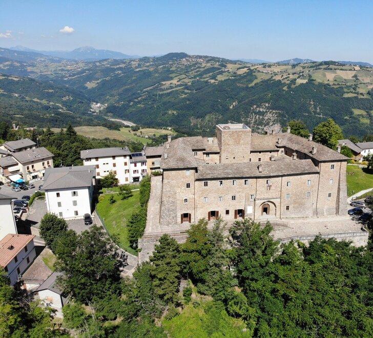 Montefiorino sfratta i “Figli delle stelle” «Qui vince la scienza»