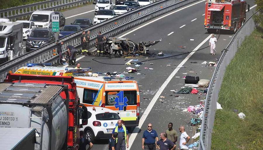 Bambina morta in A12, si indaga per omicidio colposo. Le parole del padre