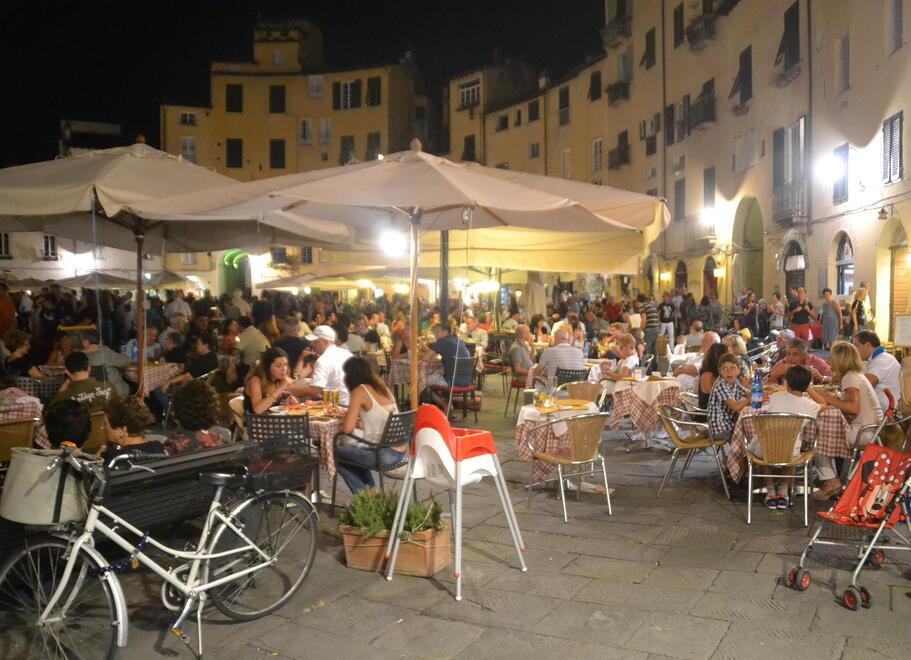 Lucca, moratoria per bar e ristoranti: si va verso una nuova proroga 