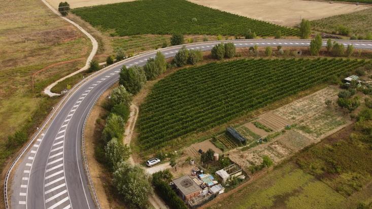 La rotatoria sulla nuova regionale 429 a Certaldo ovest che sarà collegata con il terzo lotto del tracciato