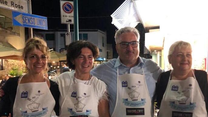 Le tre concorrenti all’edizione 2022 dell’evento “VIp Prepario Io Donna” che è andato in scena a Tirrenia insieme al sindaco di San Giuliano Terme, Sergio Di Maio Da sinistra: Sandra Mechelli, Lucia Caroti Ghelli e Veronica Poli