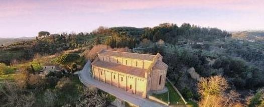 Una veduta della Pieve di Palaia (Foto Vincenzo Gennuso)