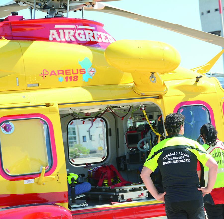 Villanova Monteleone: investita in strada dal medico del paese, donna muore in ospedale a Sassari