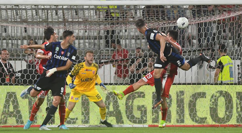 SudTirol-Pisa, una sfida senza precedenti ma c’è un incrocio sfiorato 