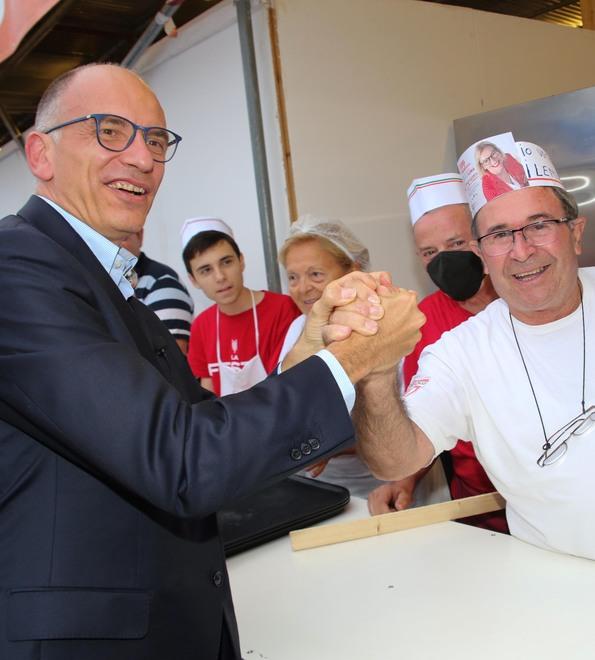 Pd, Letta a Reggio attacca Salvini «Dice cose che nemmeno Putin...»