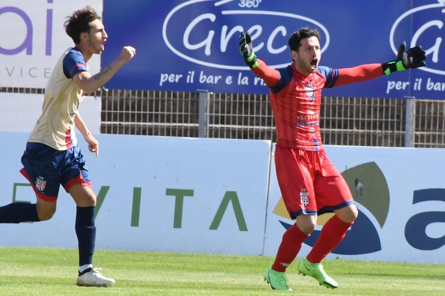 
	Il portiere della Torres Salvato

