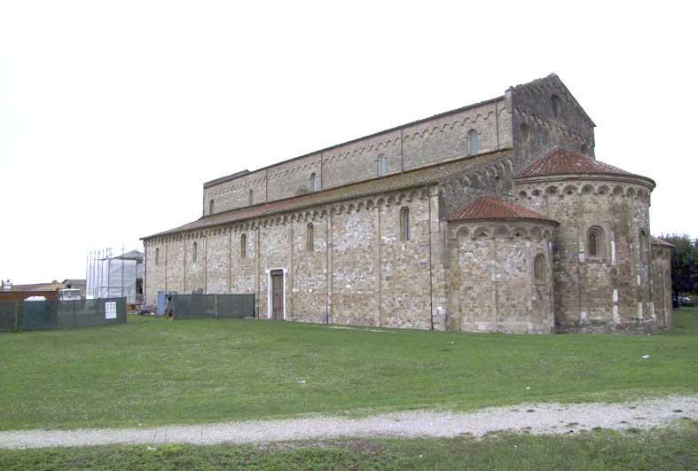 Sacerdote sorprende il ladro in chiesa e lo fa arrestare 