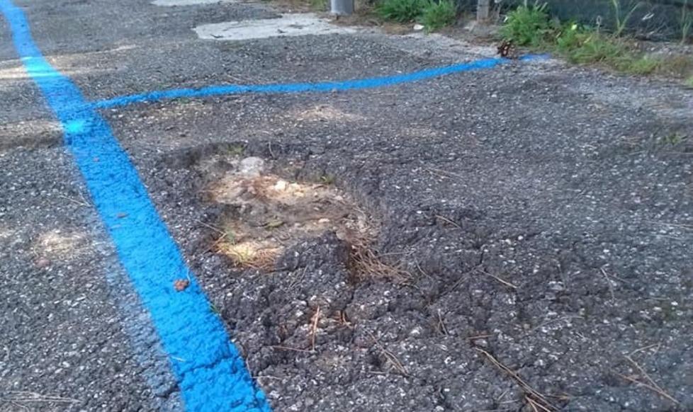 «Marina di Massa cara e trascurata»: lo sfogo amaro di una turista 