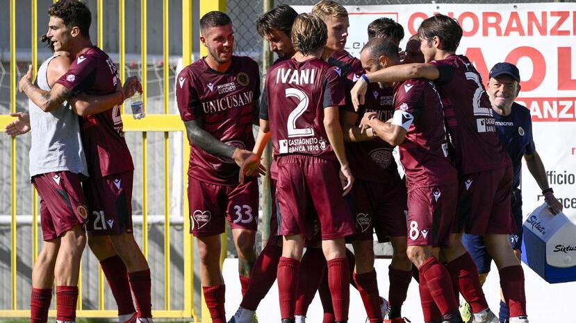 A muso duro, è subito Livorno. Frati-gol e la grinta da serie D