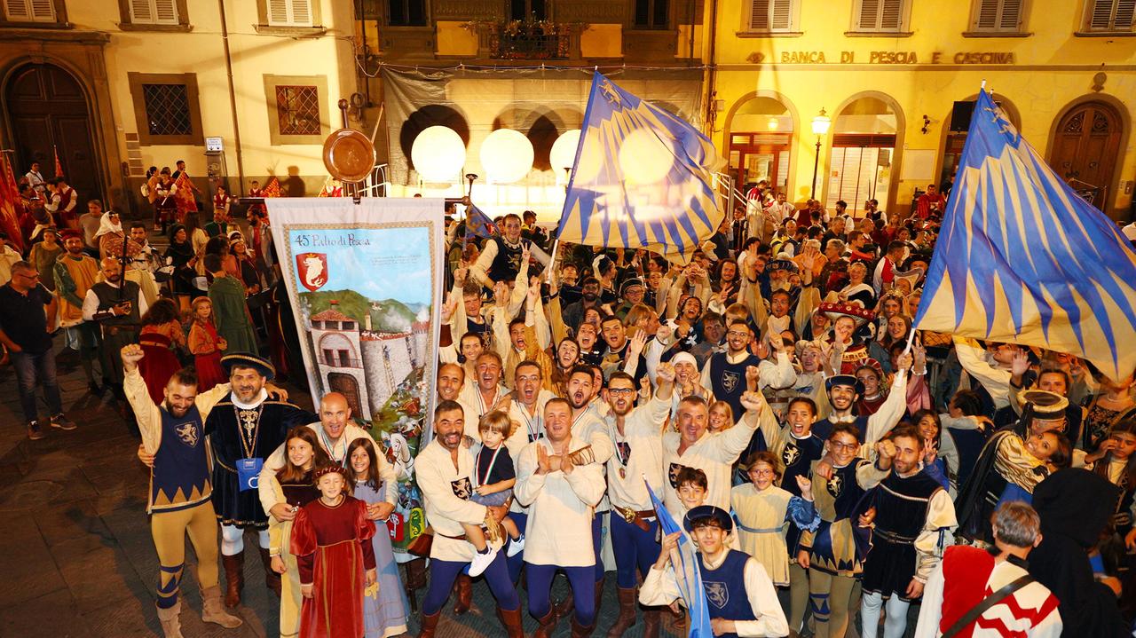 Il rione San Francesco conquista il Palio di Pescia