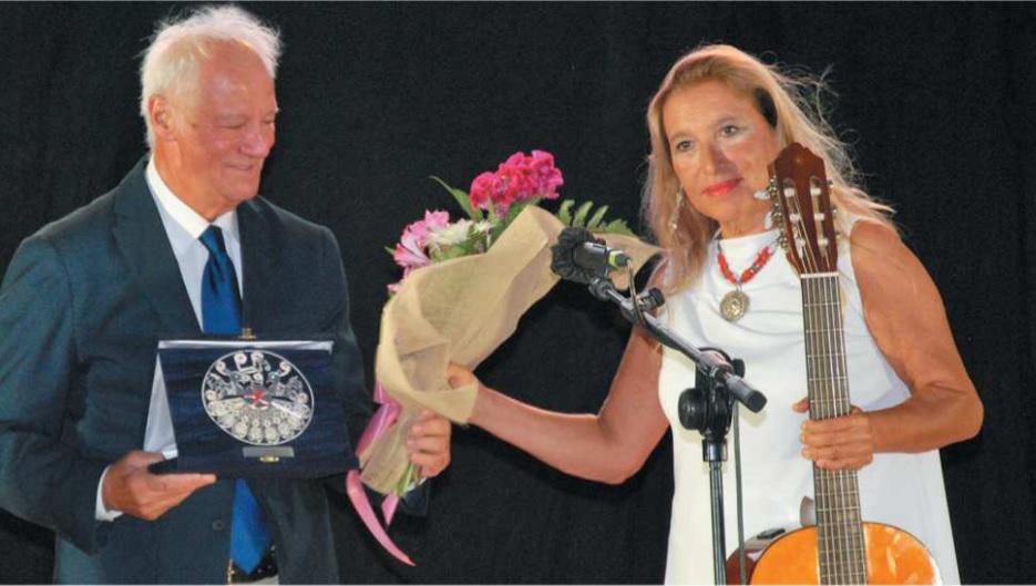 Leonardo Marras premia Grazia Di Michele