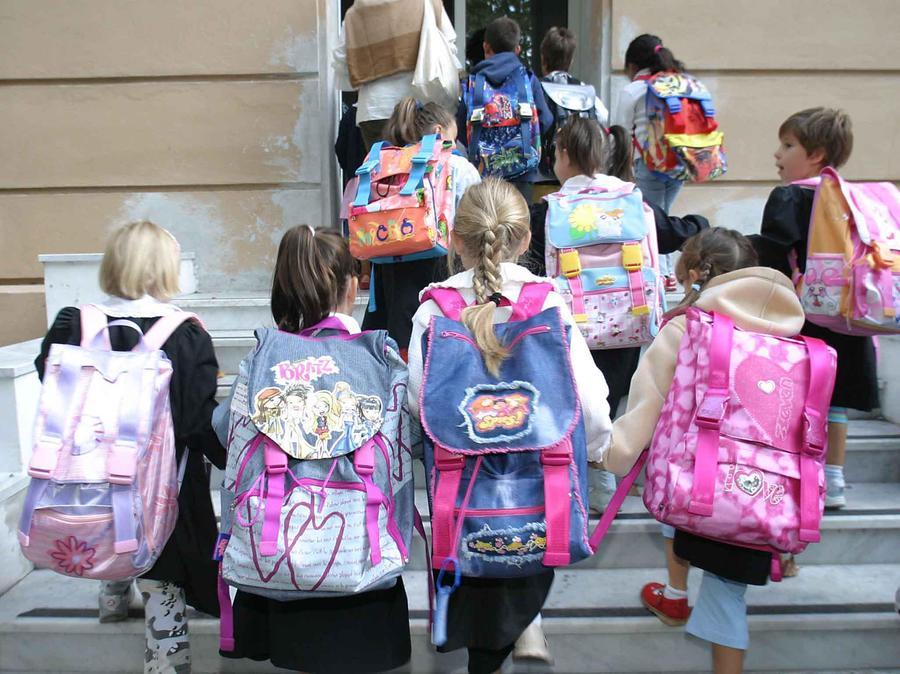 Scuola, azzerato l’organico Covid. Cgil e Cisl: «In 500 senza lavoro»