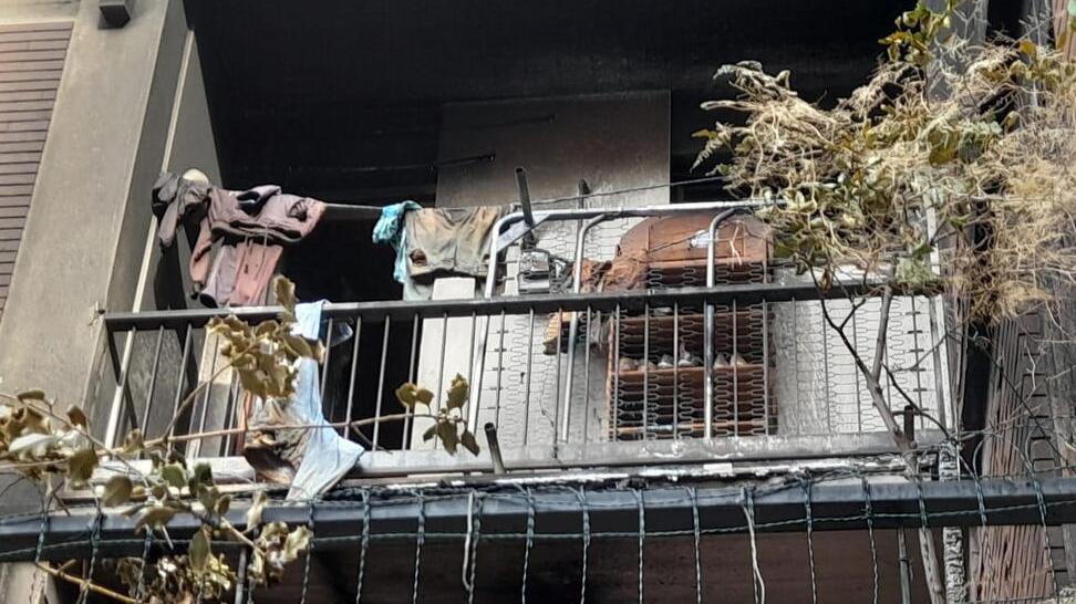 Pisa, incendio in viale Bonaini: «Poteva essere una tragedia»