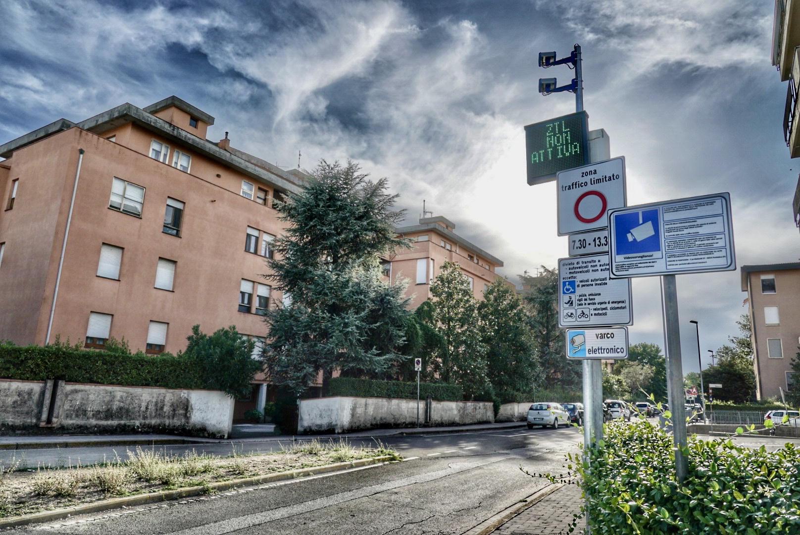 Pontedera: scatta la prova generale della Ztl, ecco la guida per evitare la multa 