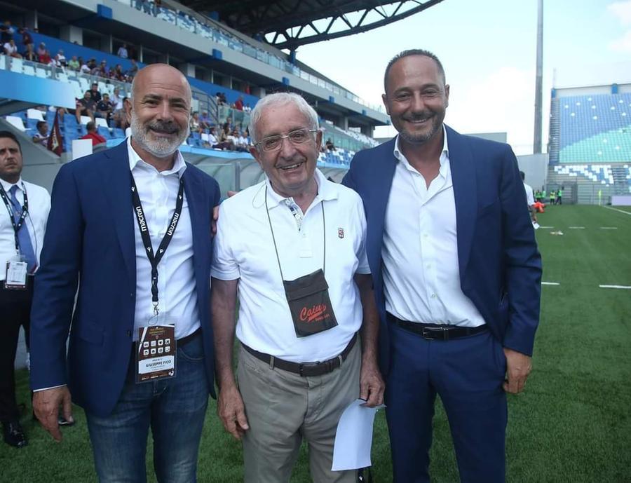 Salerno ringrazia i tifosi. Riparte la campagna abbonamenti