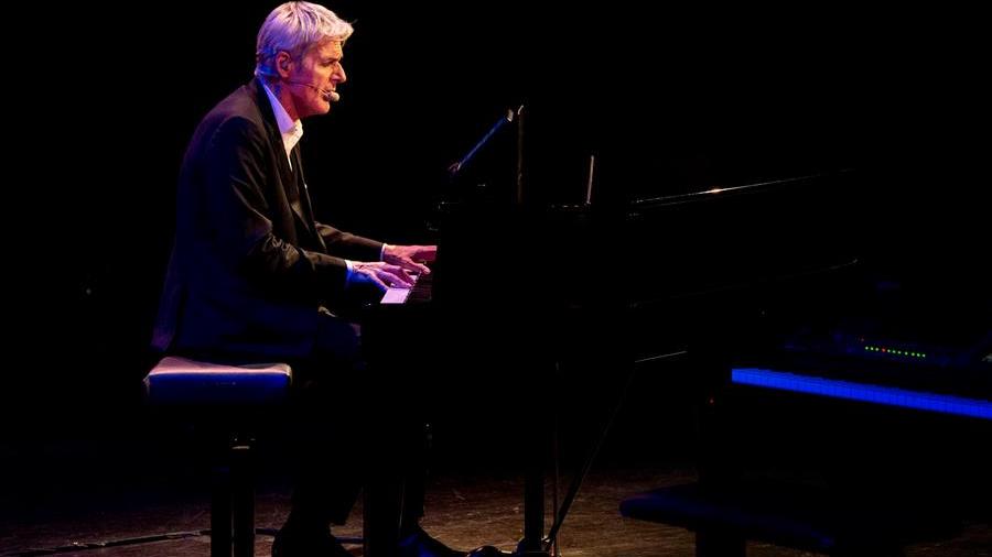 Baglioni fa tappa al Valli