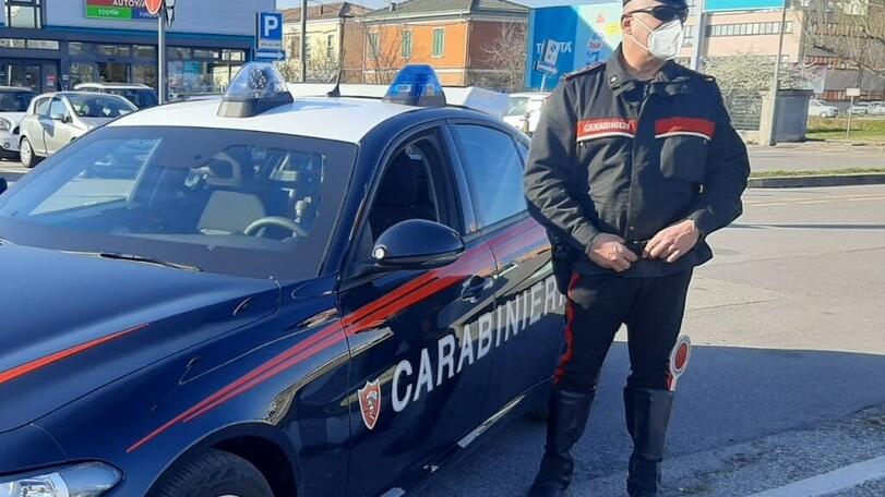 Rapina e ferisce una donna. Paura a Pontelagoscuro