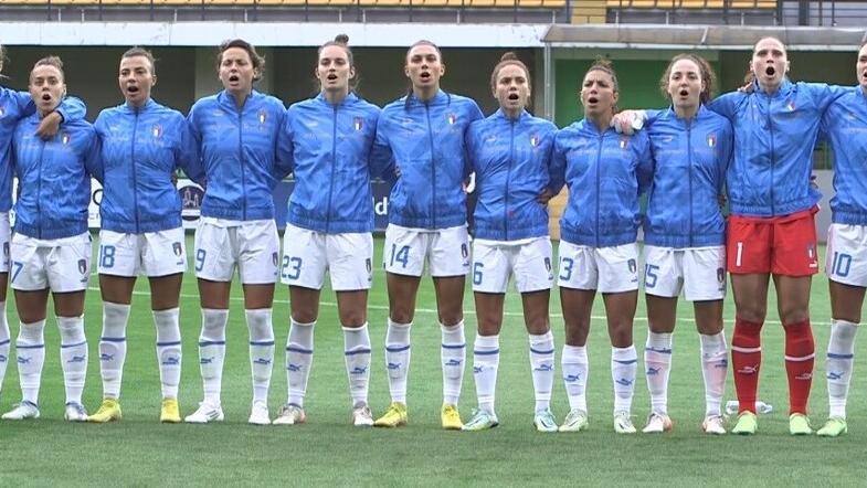 La nazionale femminile va ai Mondiali: il Mazza ha spinto l’Italia