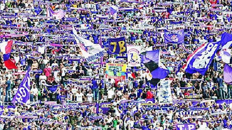 
	I tifosi viola sugli spalti del Franchi


