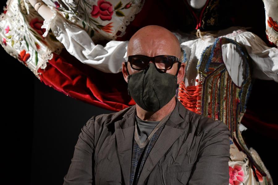 
	Antonio Marras in una foto scattata alla presentazione della sua mostra al museo Sanna

