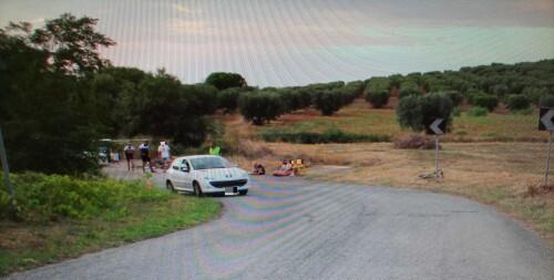 Grosseto, scontro con un’auto in curva: grave un ciclista di 13 anni 