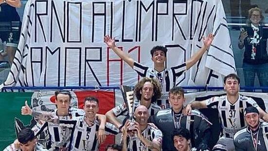La festa del Cgc Viareggio per la promozione in serie A1avvenuta nell’ultimo campionato