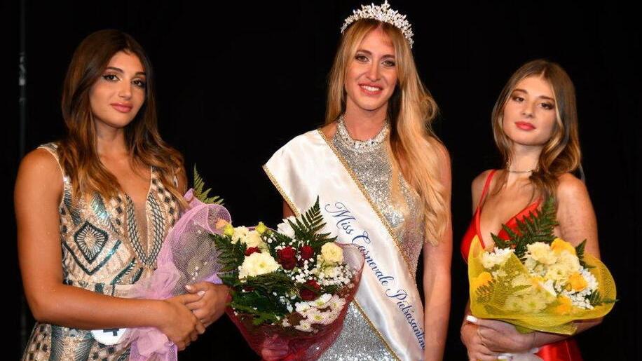Federica Navari, Miss Carnevale, con Maria Vittoria Mora e Dunia Bresciani
