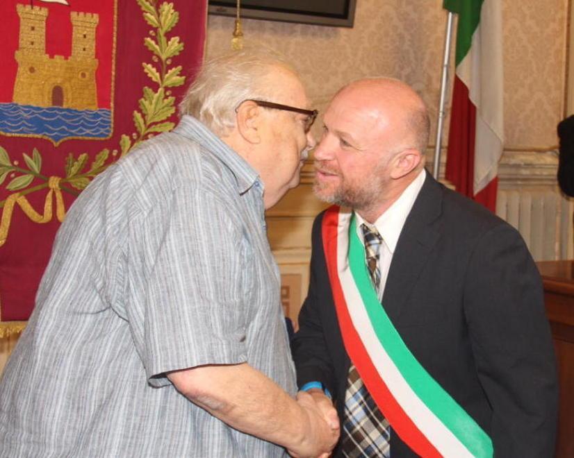 Il sindaco ricorda Vizzoni: «Un grande uomo al servizio degli ultimi» 