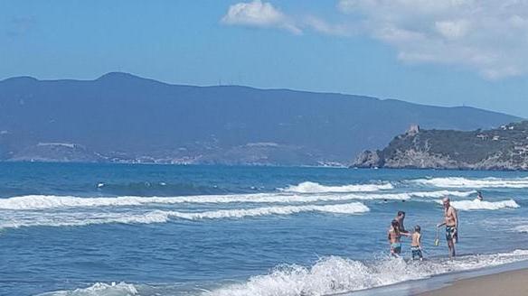 Un tratto di spiaggia a Capalbio (Foto Russo)