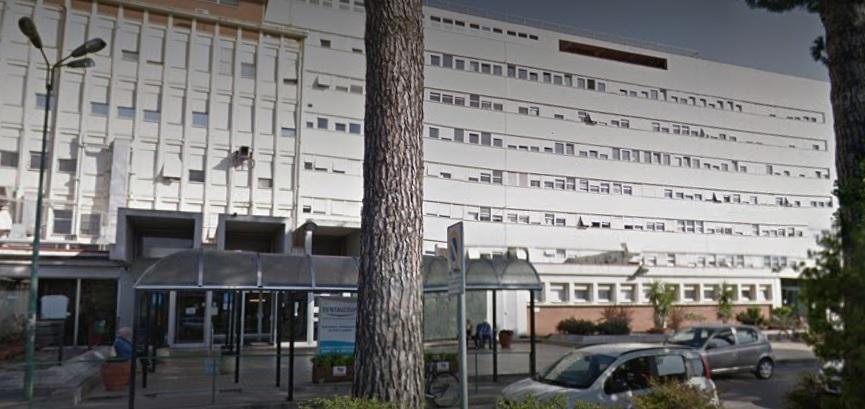 Furto di ricette all’ospedale di Grosseto: arrestata una Oss. «Le falsificava per acquistare farmaci stupefacenti»