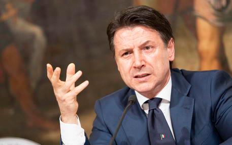 Giuseppe Conte: «Infrastrutture, strade e sanità per cambiare la Sardegna» 