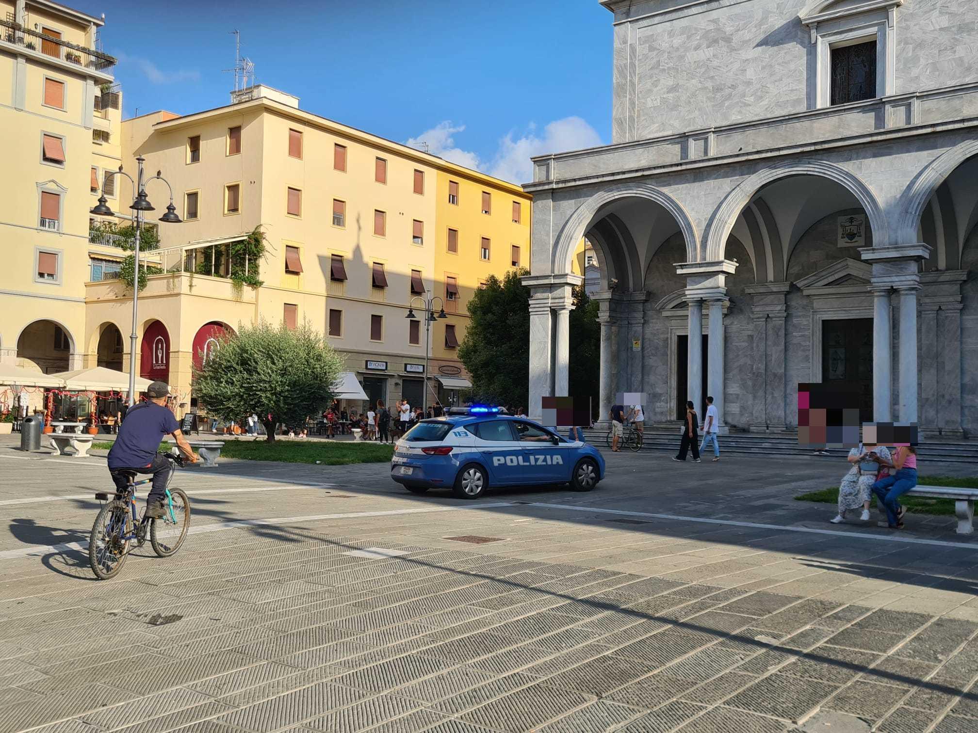 Livorno: nell’ex salotto buono della città scippi, spaccate e caos quotidiano 