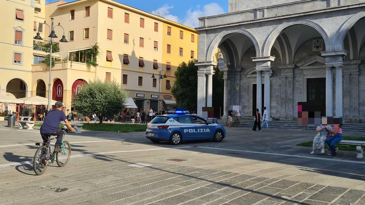 Livorno: nell’ex salotto buono della città scippi, spaccate e caos quotidiano