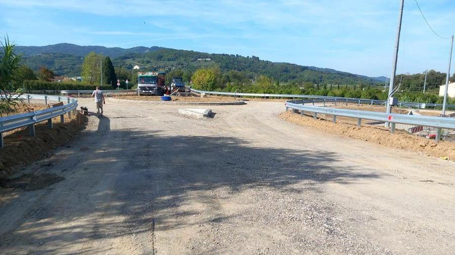 Quasi finiti i lavori per la nuova rotonda, la Variante di Spazzavento riaprirà il 13
