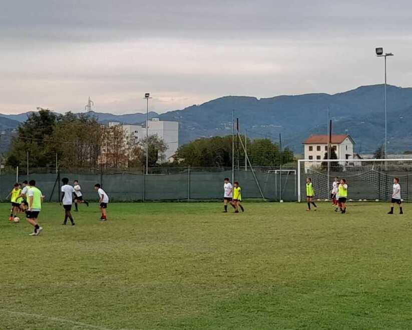 Partitella d’allenamento al campo Tognetti di San Cassiano a Vico
