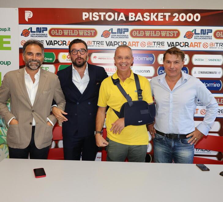 Foto di gruppo in conferenza stampa. Da sinistra: Paolo Luchi, Francesco Cioffi Massimo Capecchi e Maurizio Laudicino (Foto Nucci)