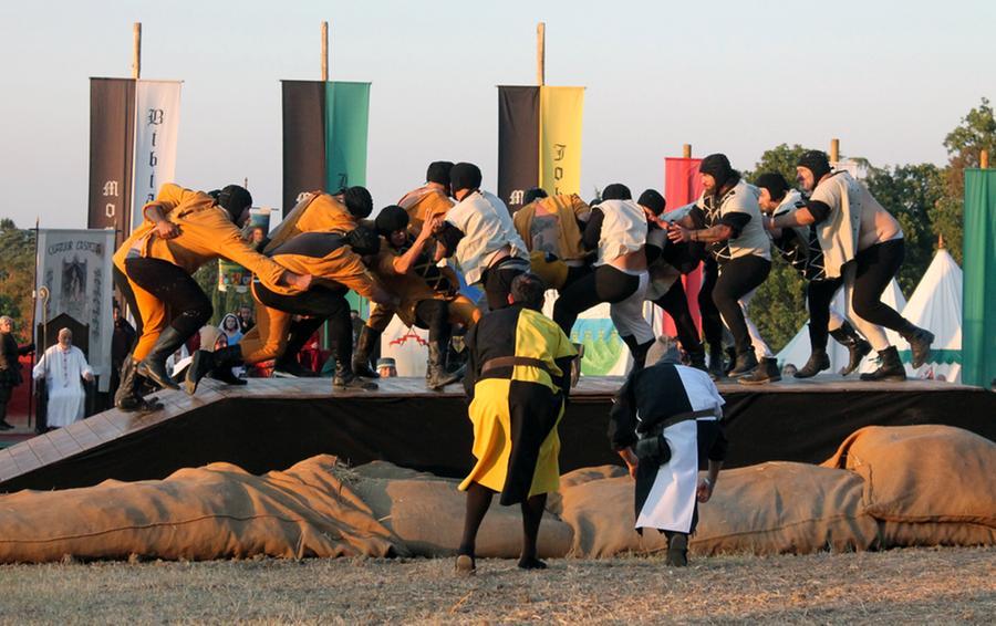 Al Bianello il primo festival matildico internazionale